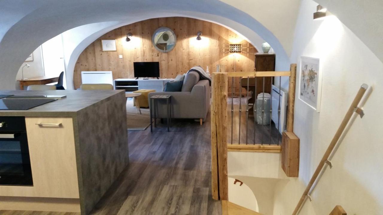 Maison A Tour Briancon Rom bilde